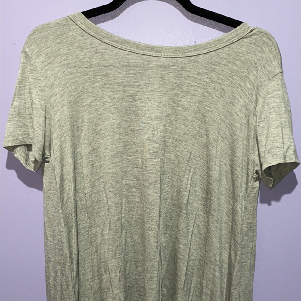 Oversized grey T-shirt with detailed back